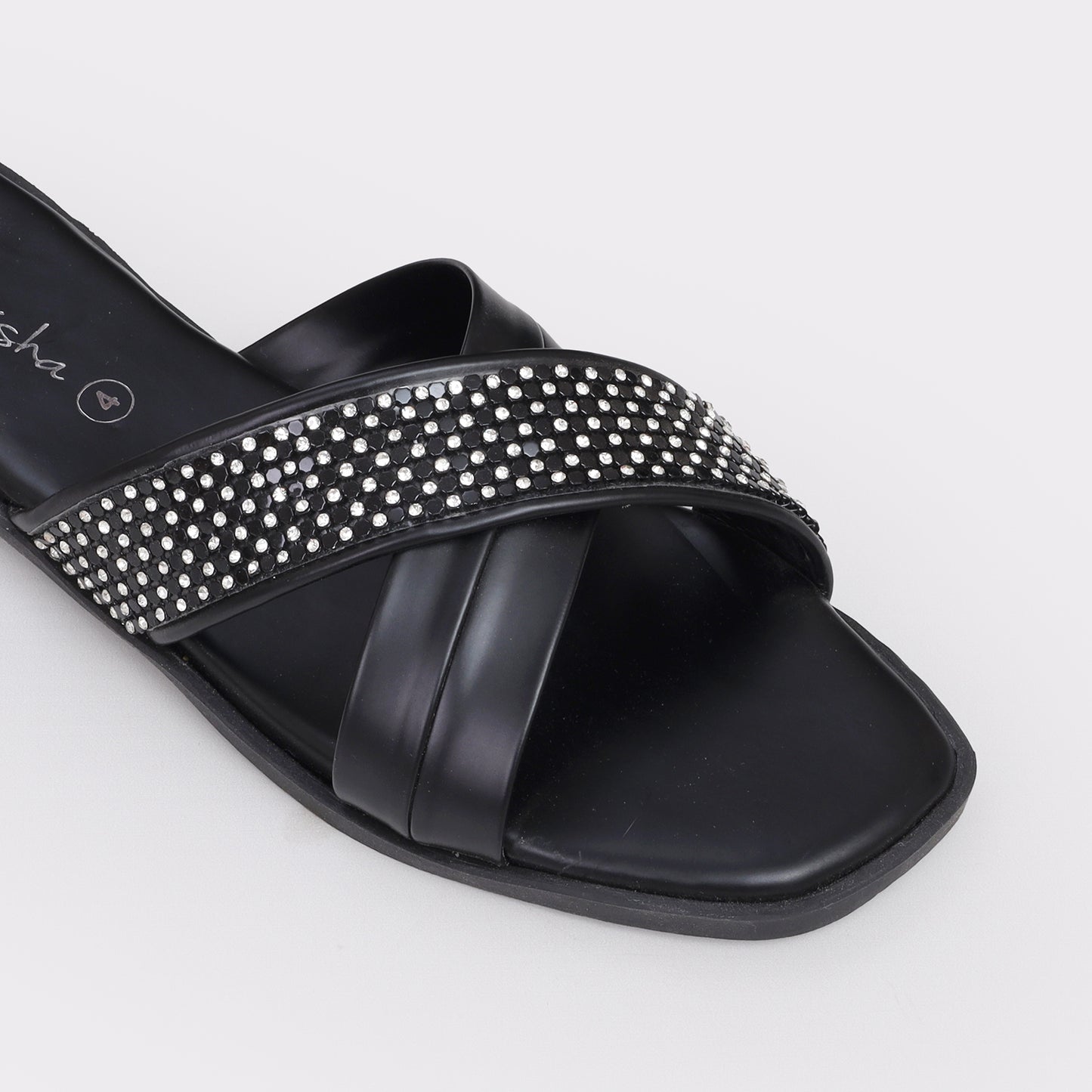 Women's Cross Strapped Chappals