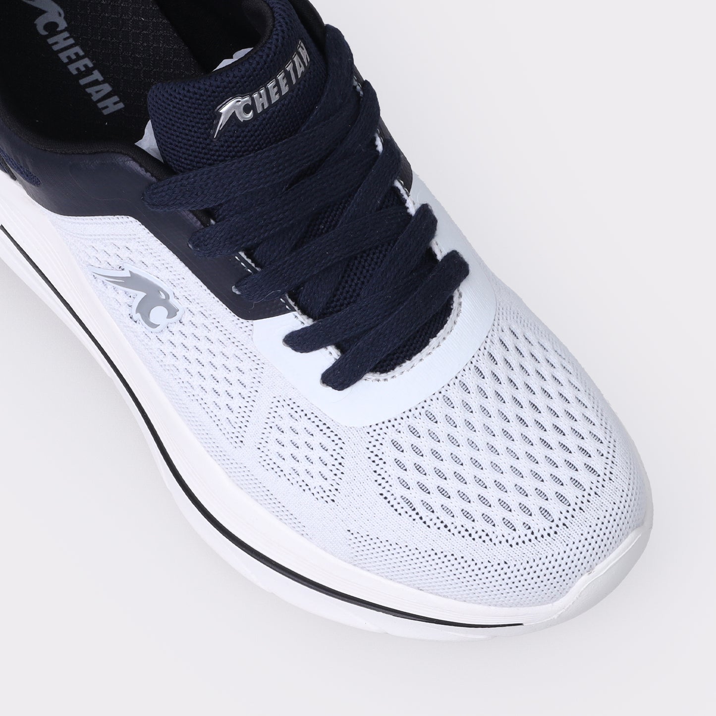 Men Everyday Sneakers