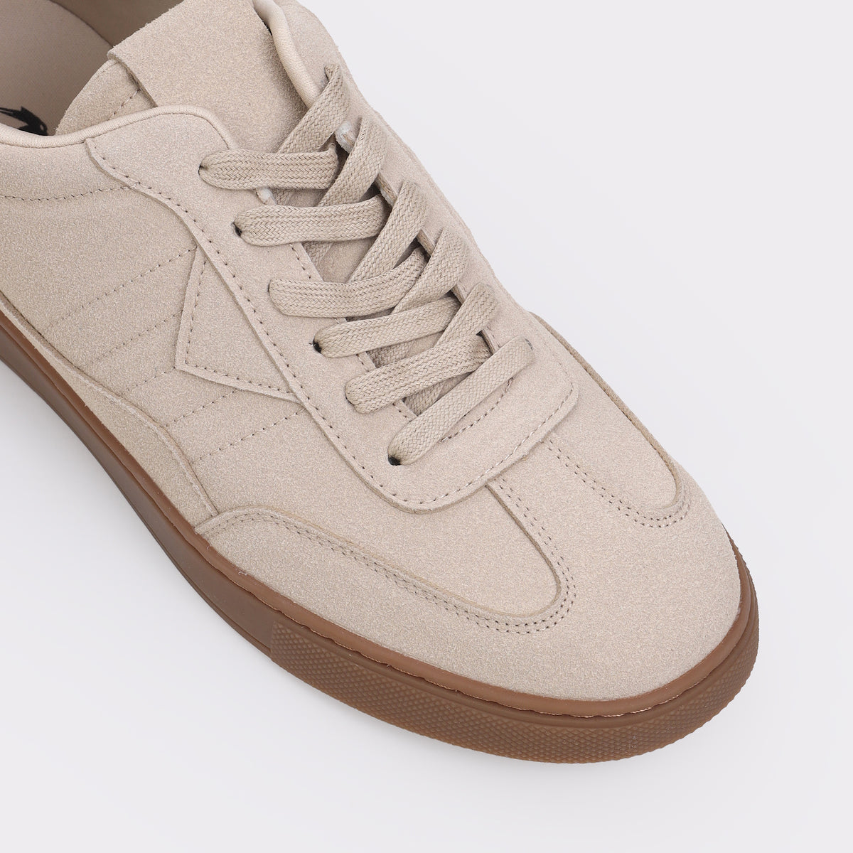 Men Sneakers
