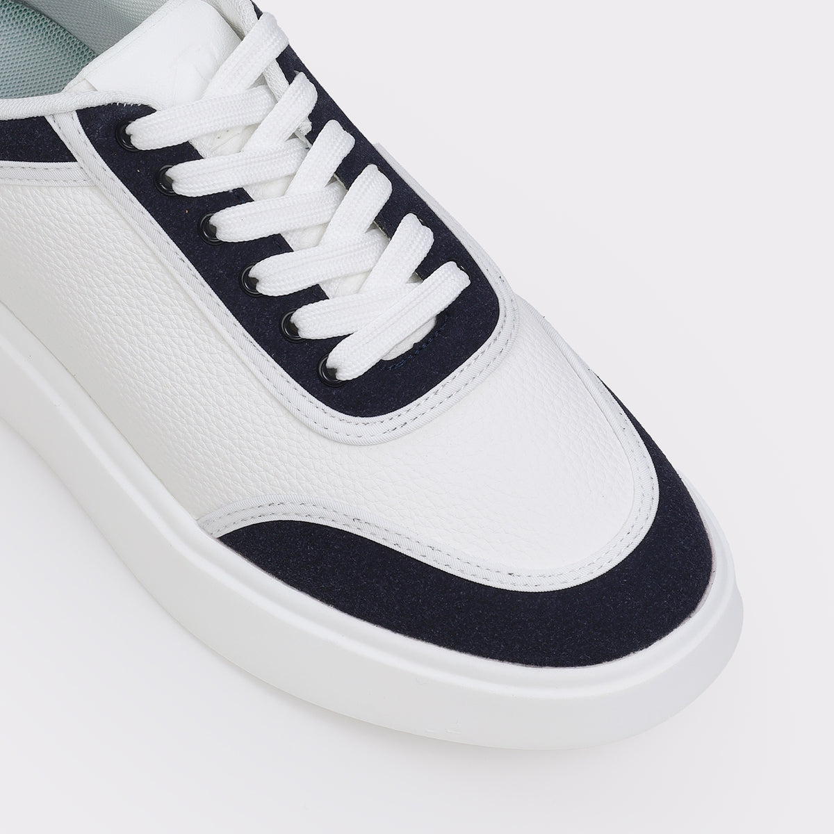 Men Sneakers
