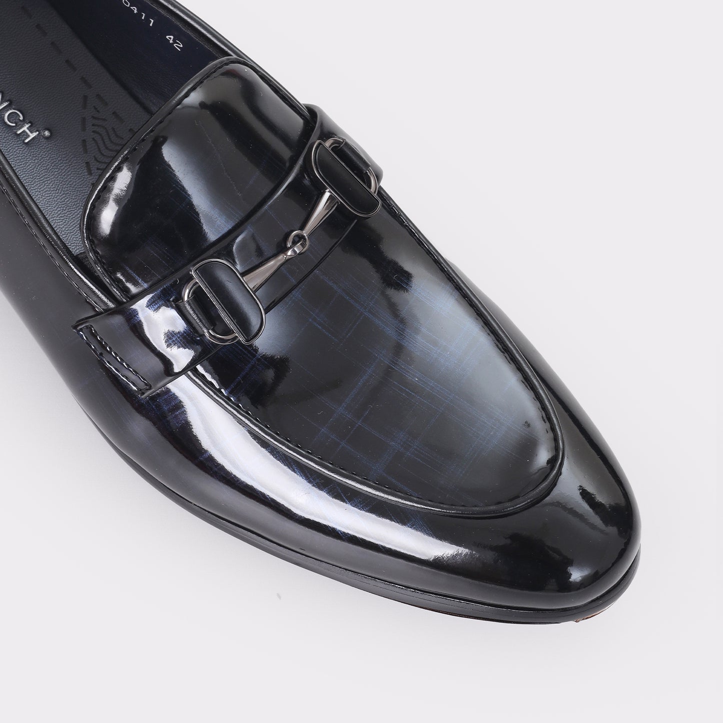 boots for men in pakistan