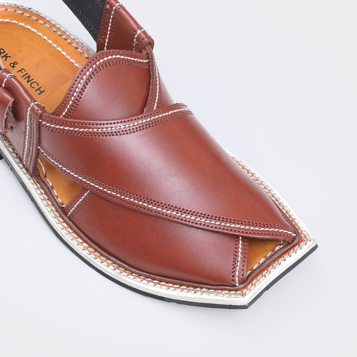 men slippers in pakistan