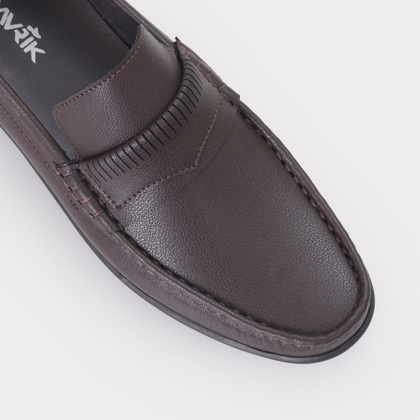 Men's casual moccs