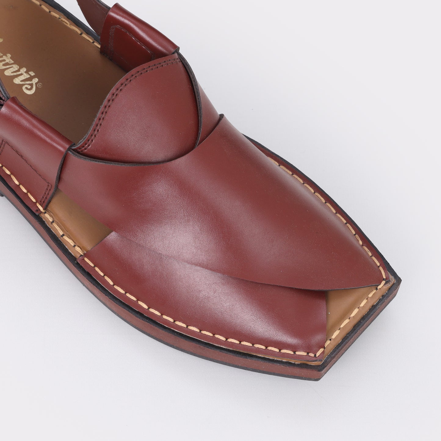 kaptaan chappal price in pakistan