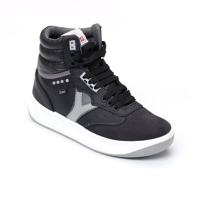 Servis Cheetah Sneakers NWT Servis Cheetah Low Top Trainers Beige