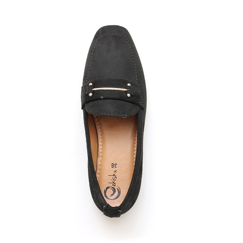 Women's casual moccs