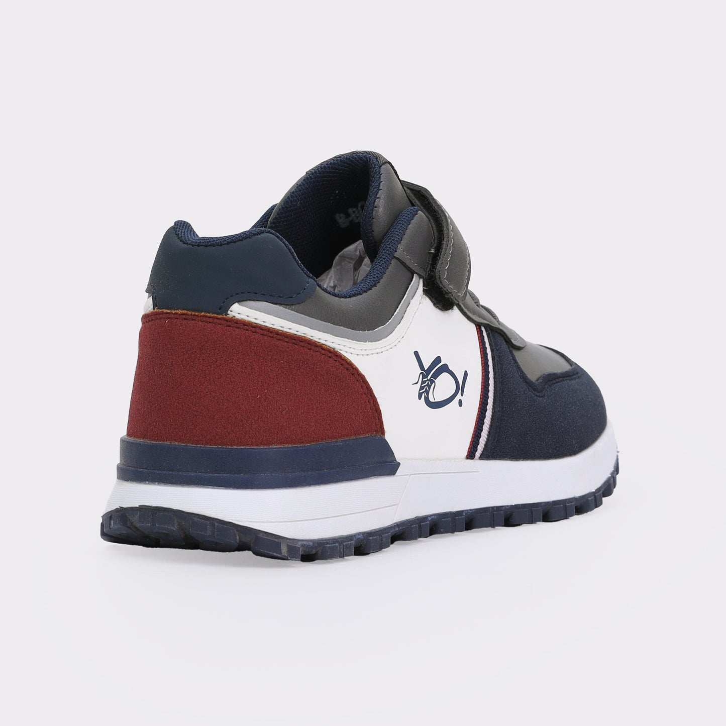 Boys stand-out sneakers