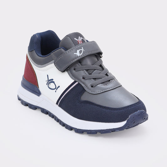 Boys stand-out sneakers