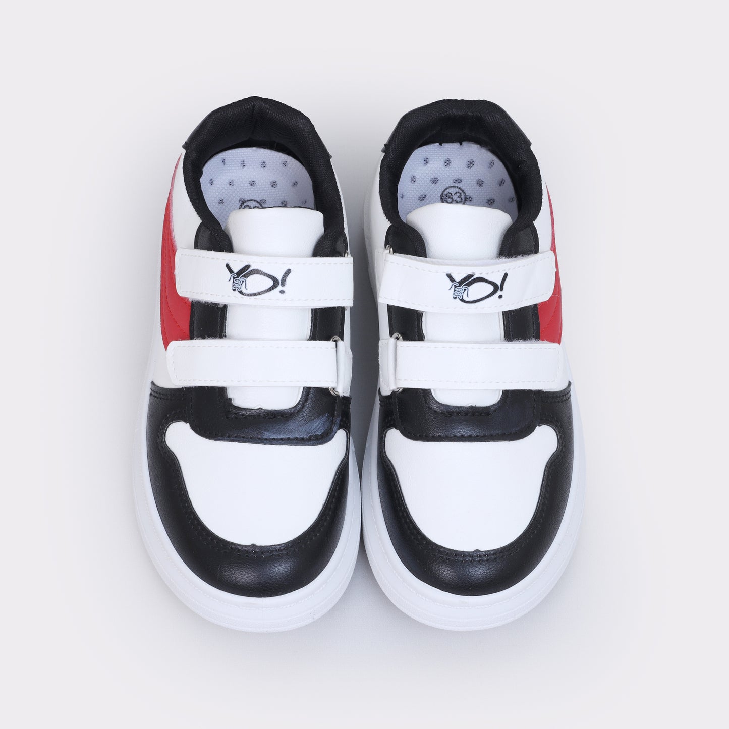 Kids strappy sneakers