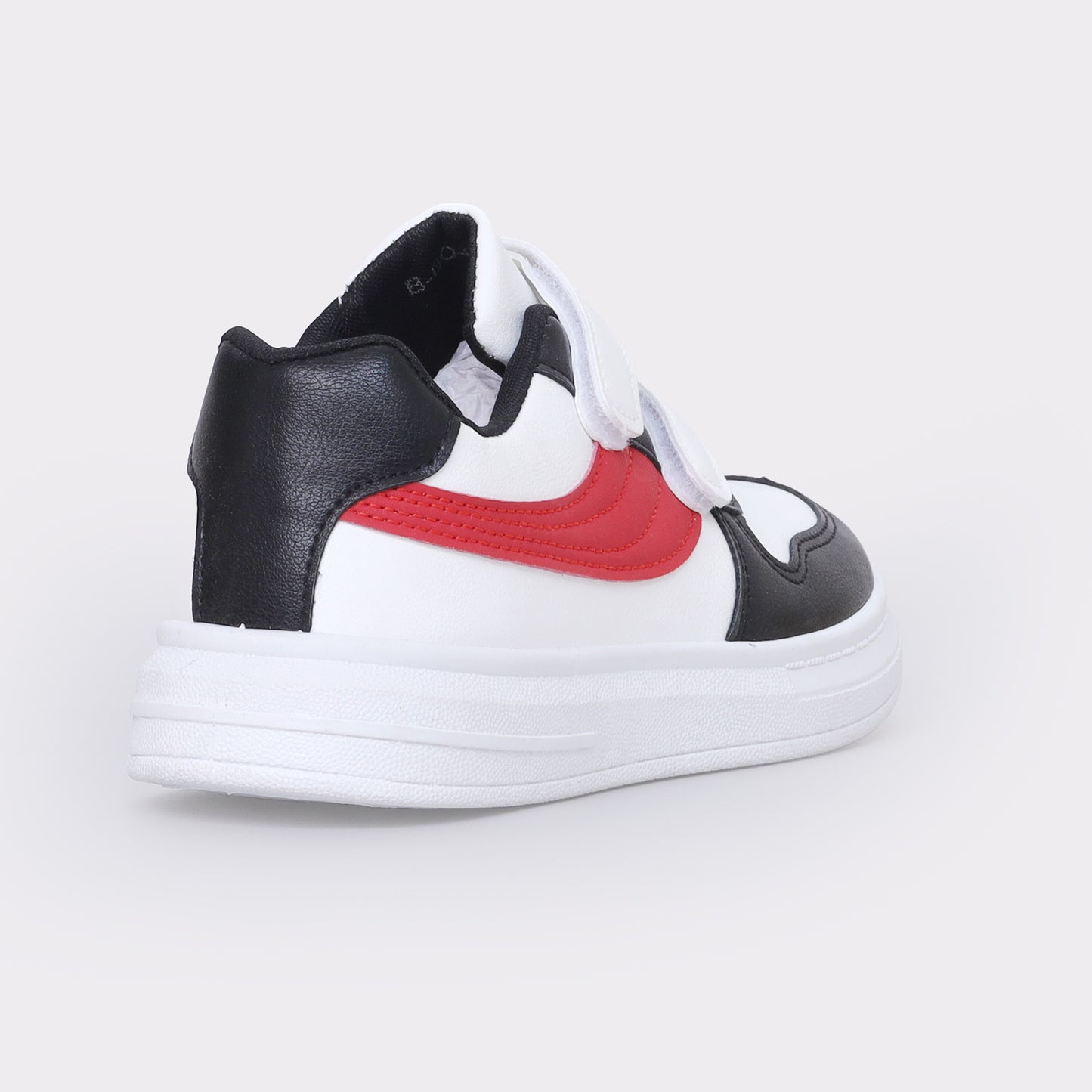 Kids strappy sneakers