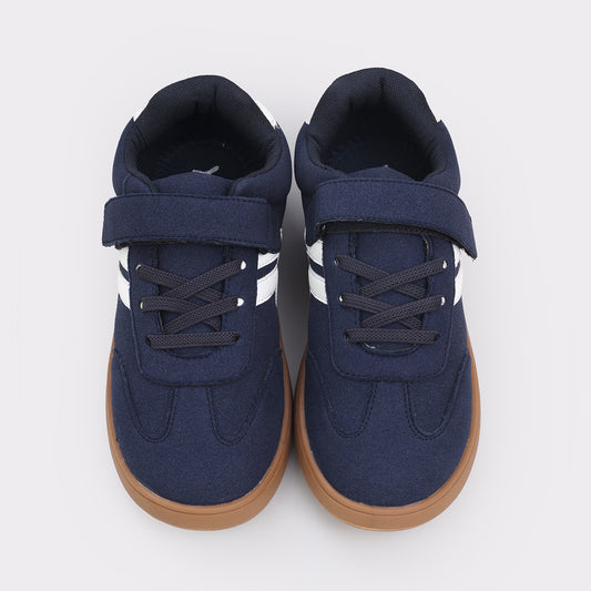 Boys Close Shoes