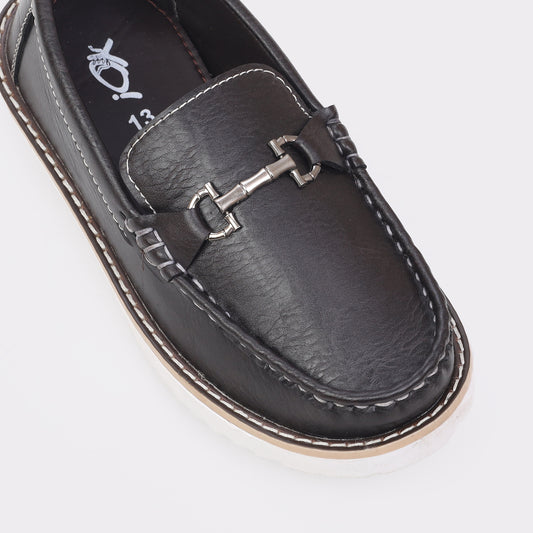 Boys Closed Shoes