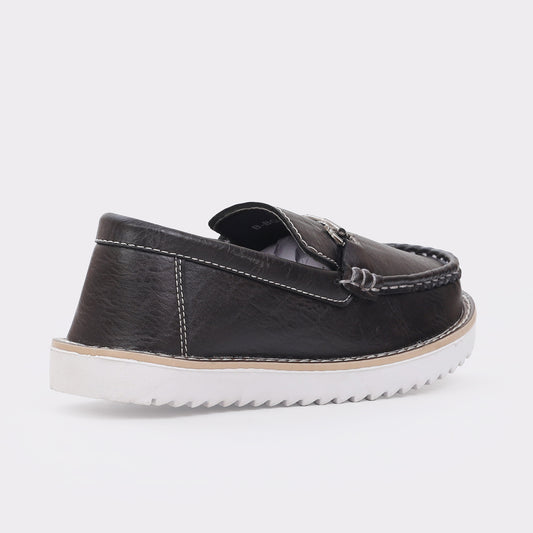 Boys Closed Shoes