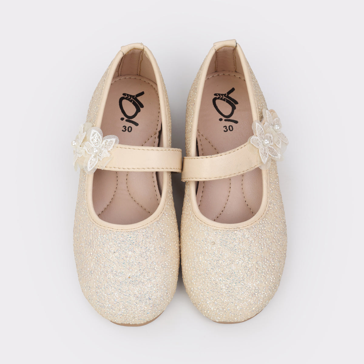 Girls Closed Shoes