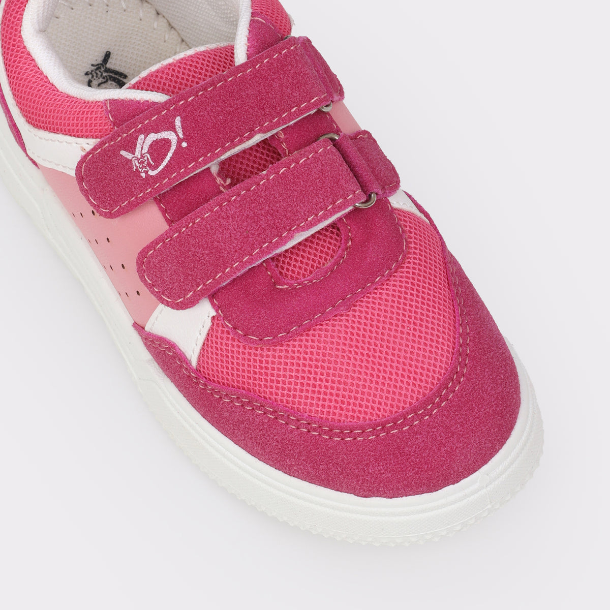 Girls Closed Shoes