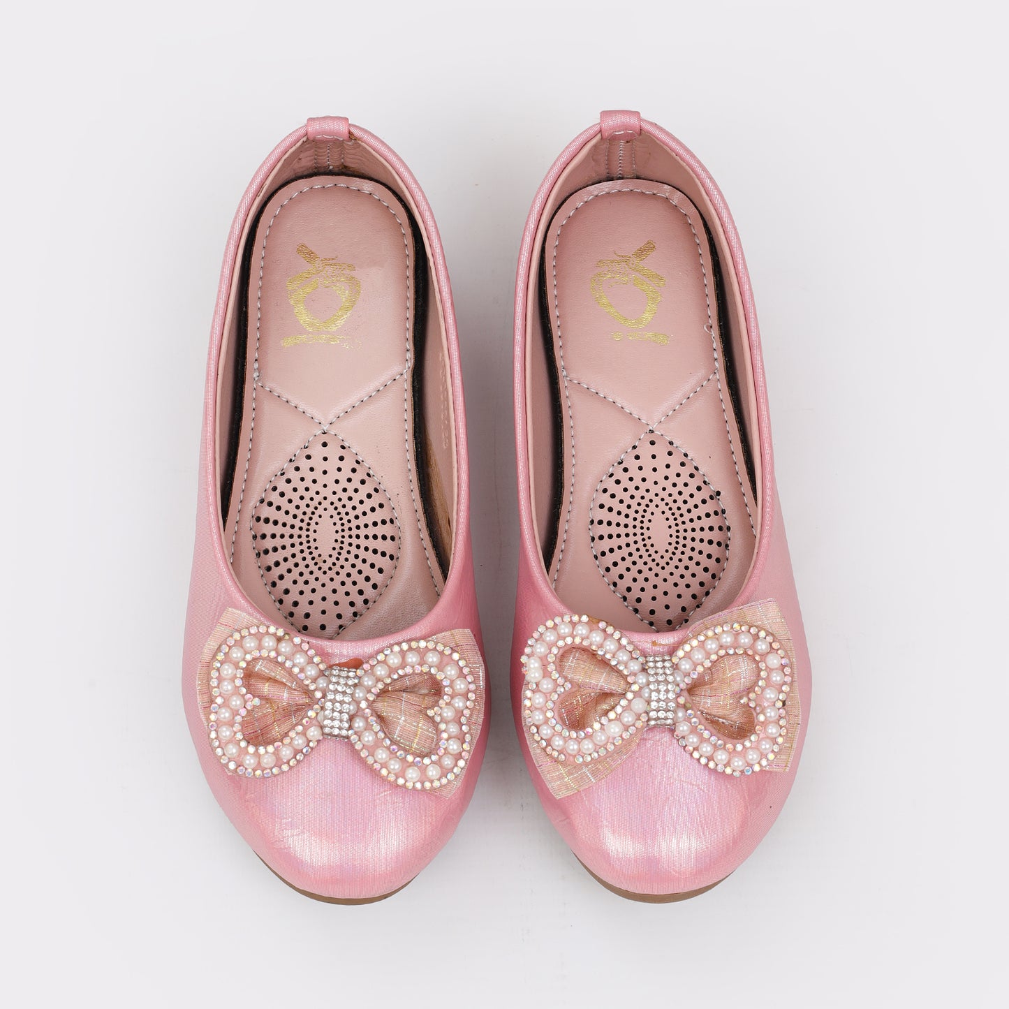 Fancy pumps for girls