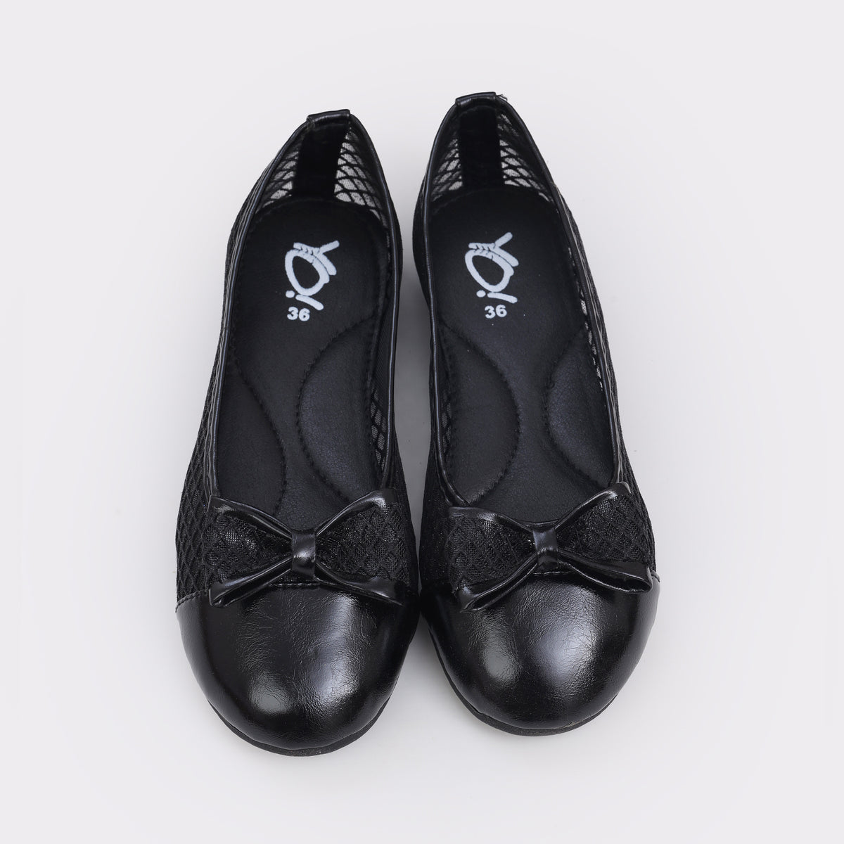 Girl Pumps