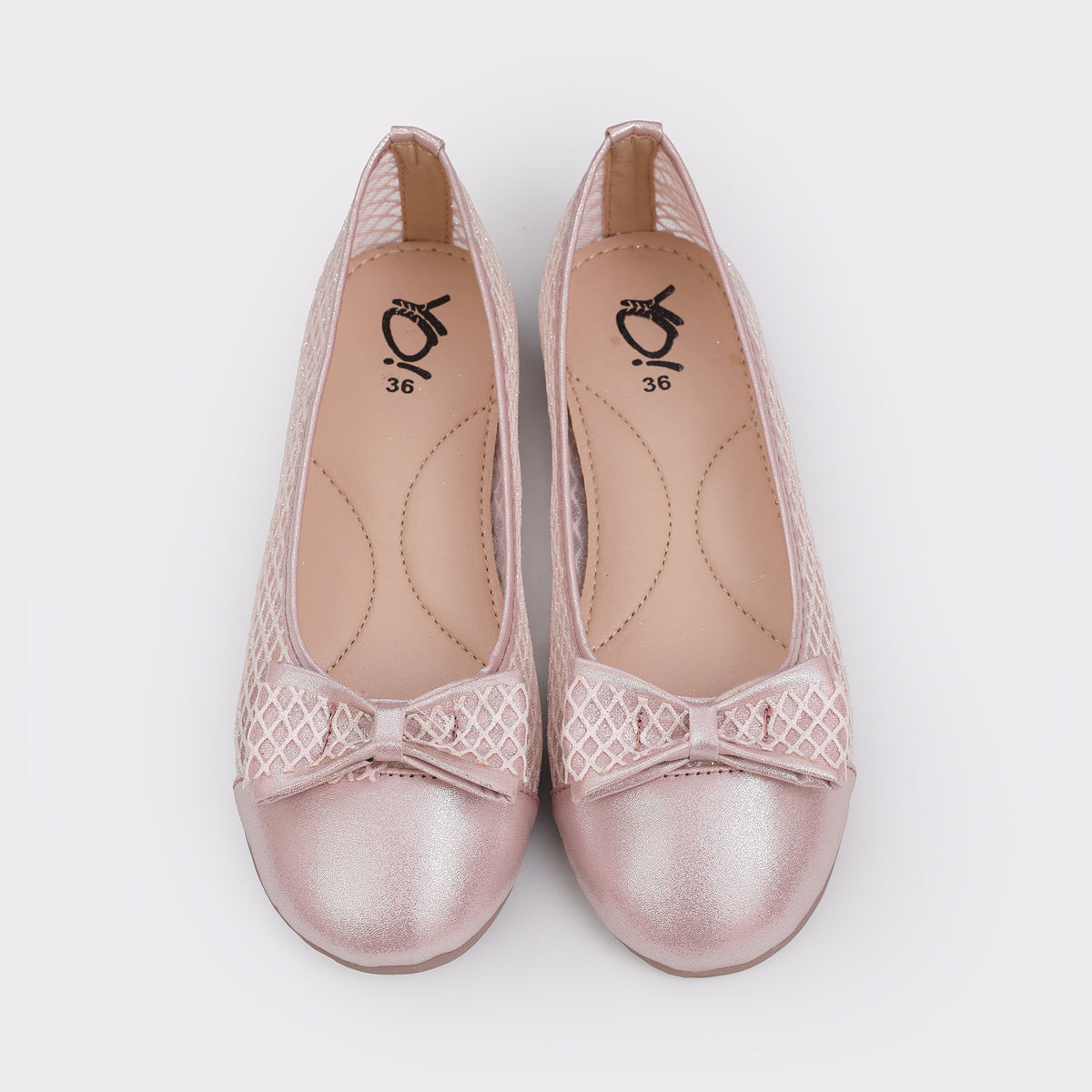 Girl Pumps