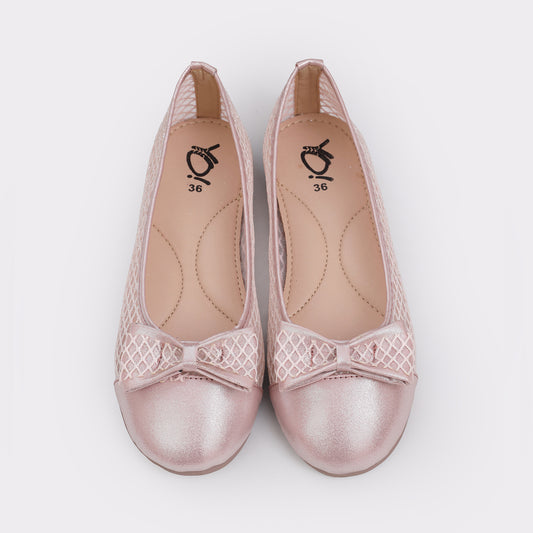 Girl Pumps