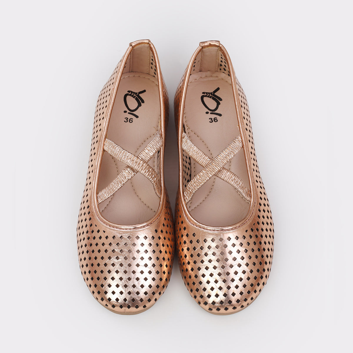 Girls Closed Shoes