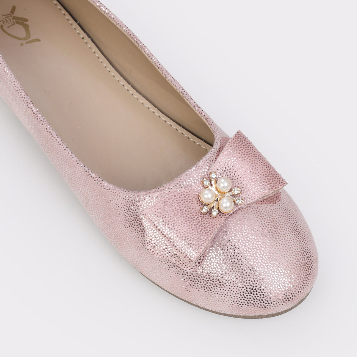 Girls Closed Shoes