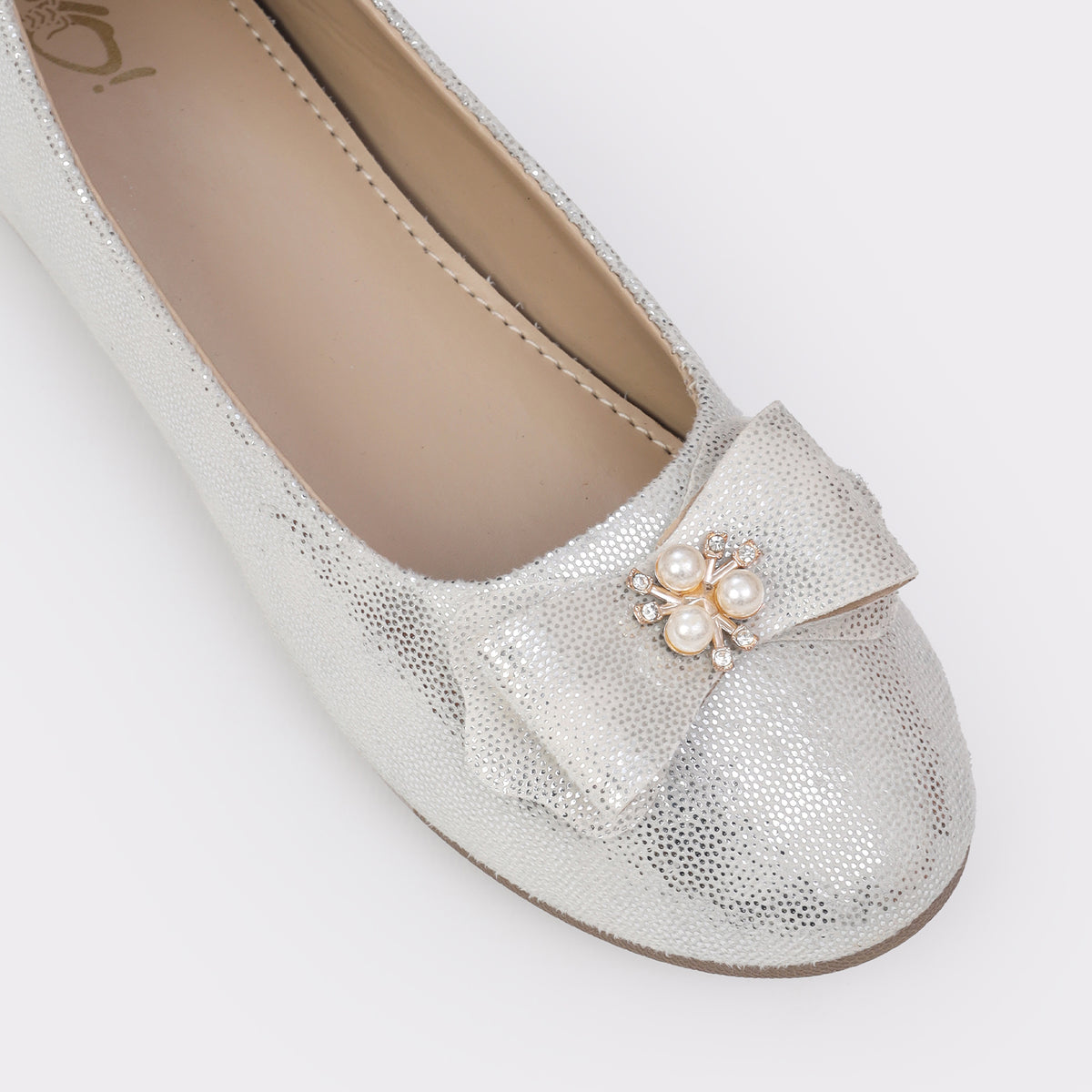 Girls Closed Shoes