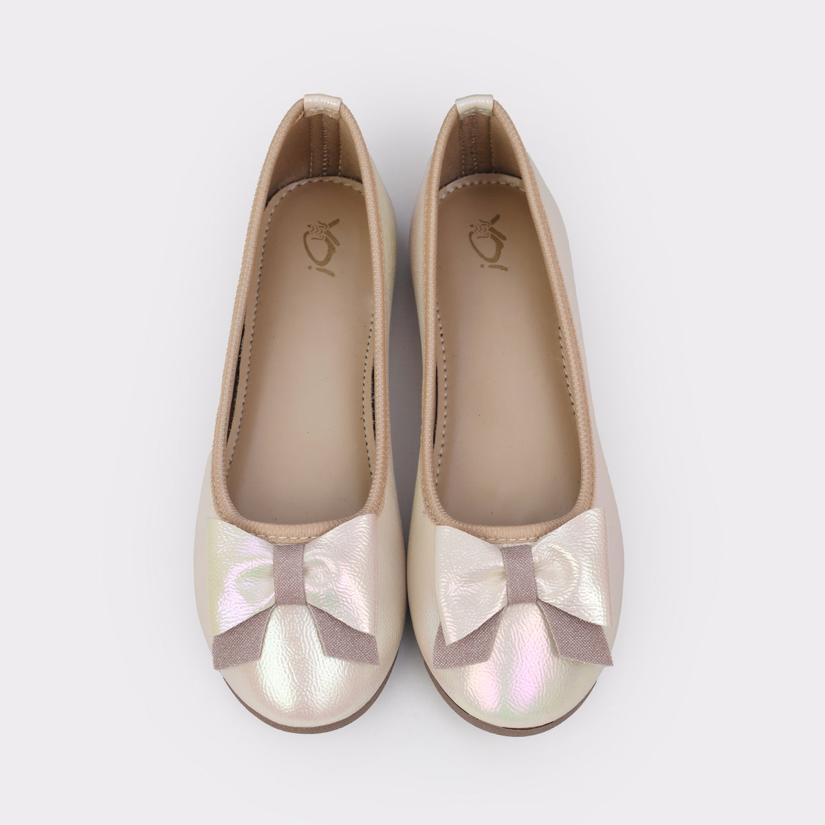 Girls Closed Shoes