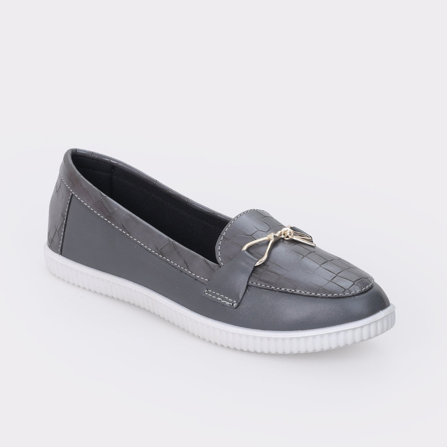 Women's classic moccs