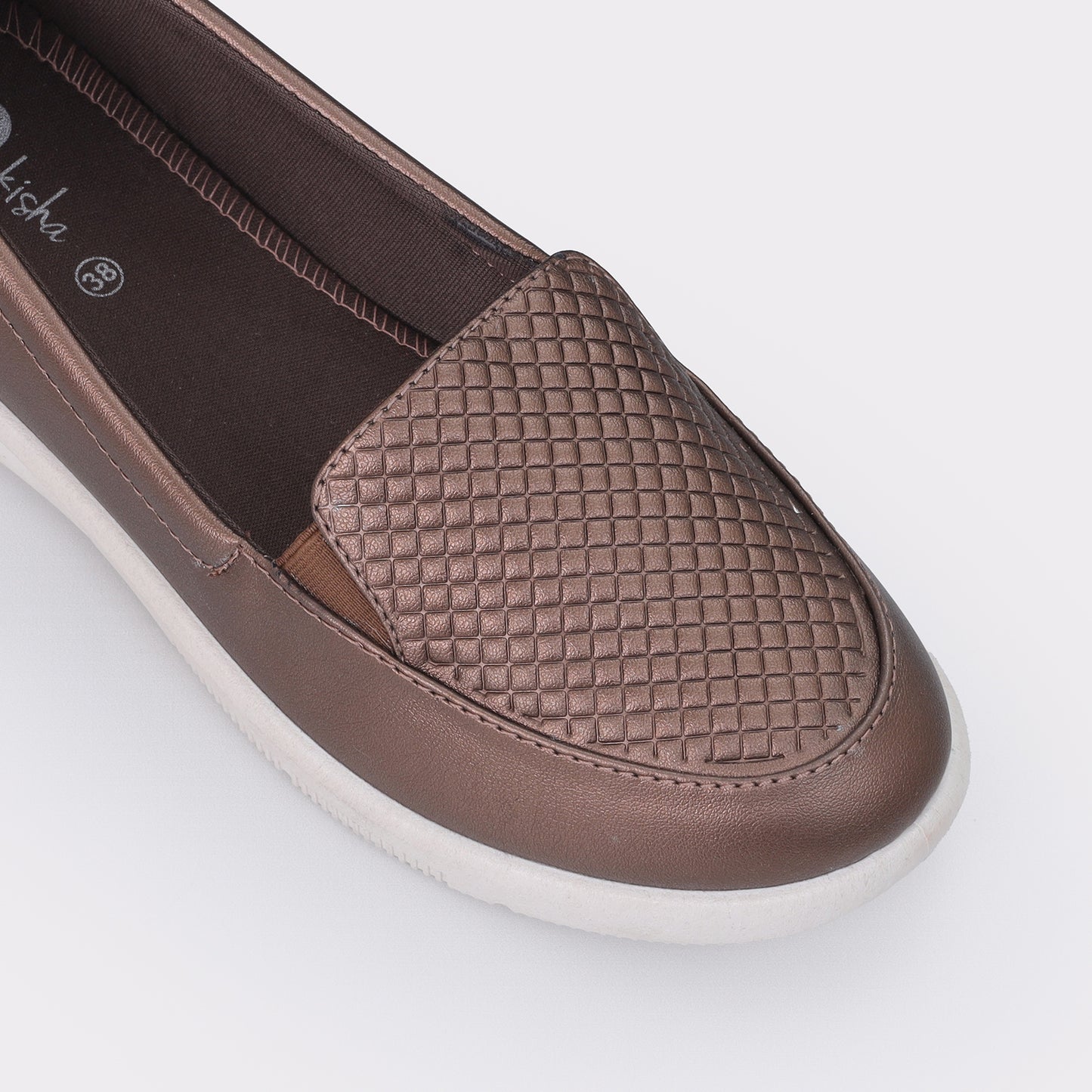 Women's casual moccs