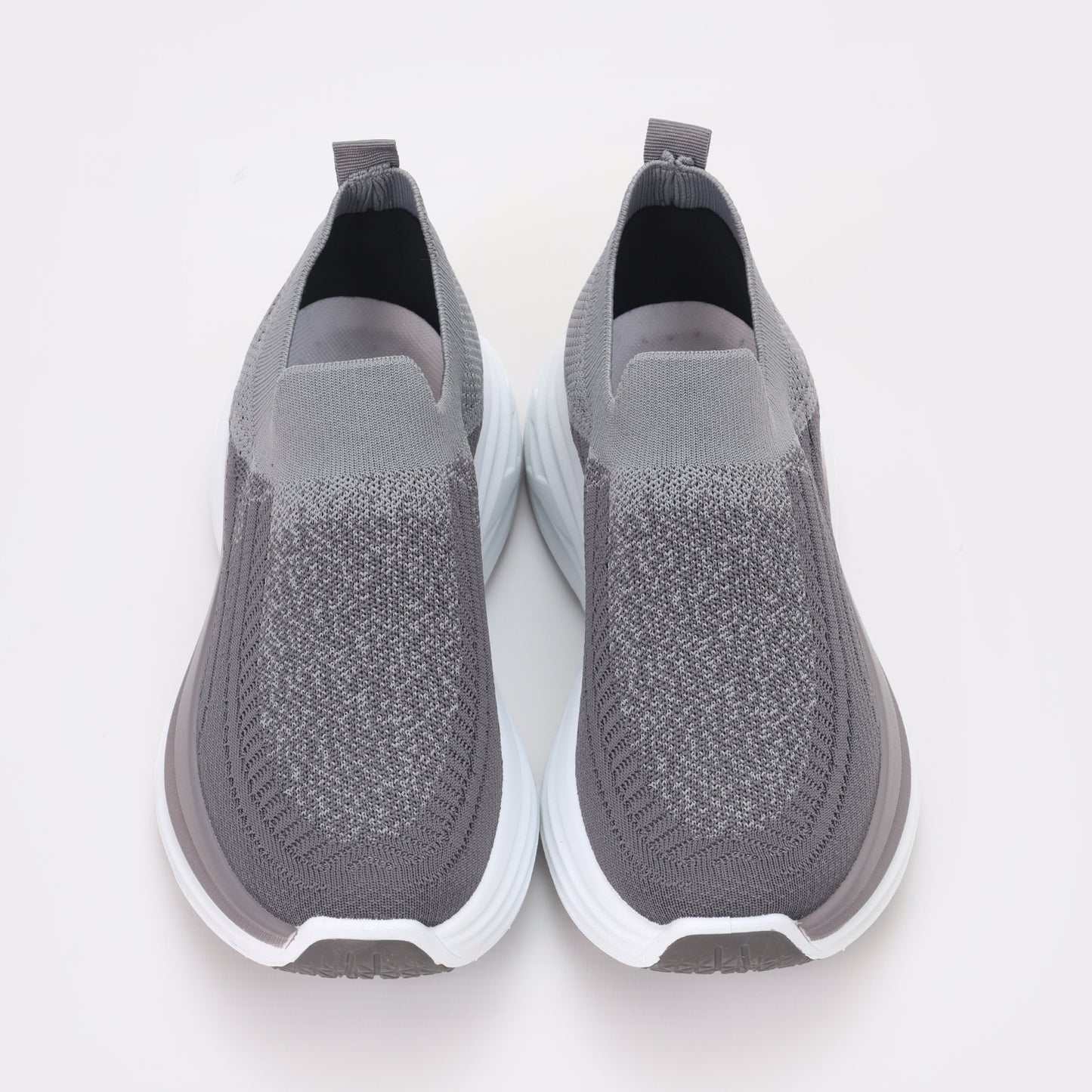 Men Everyday Sneakers