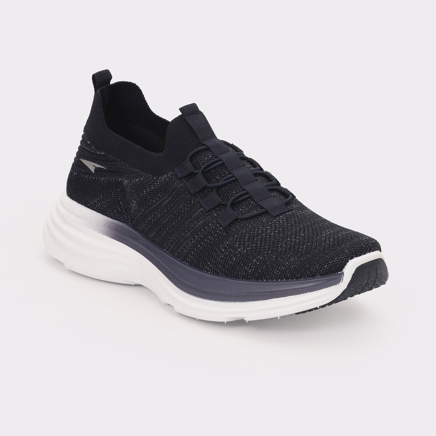 Men Everyday Sneakers