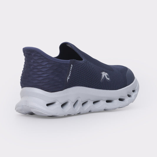 Men's running sneakers