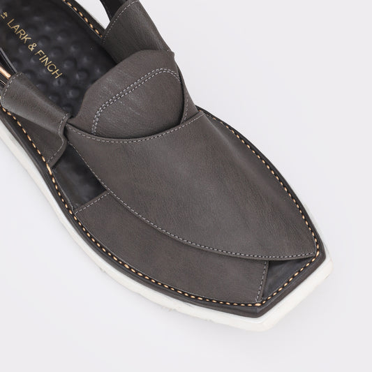 Men Peshawari Chappal