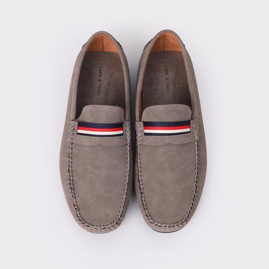 Men's smart casual moccs