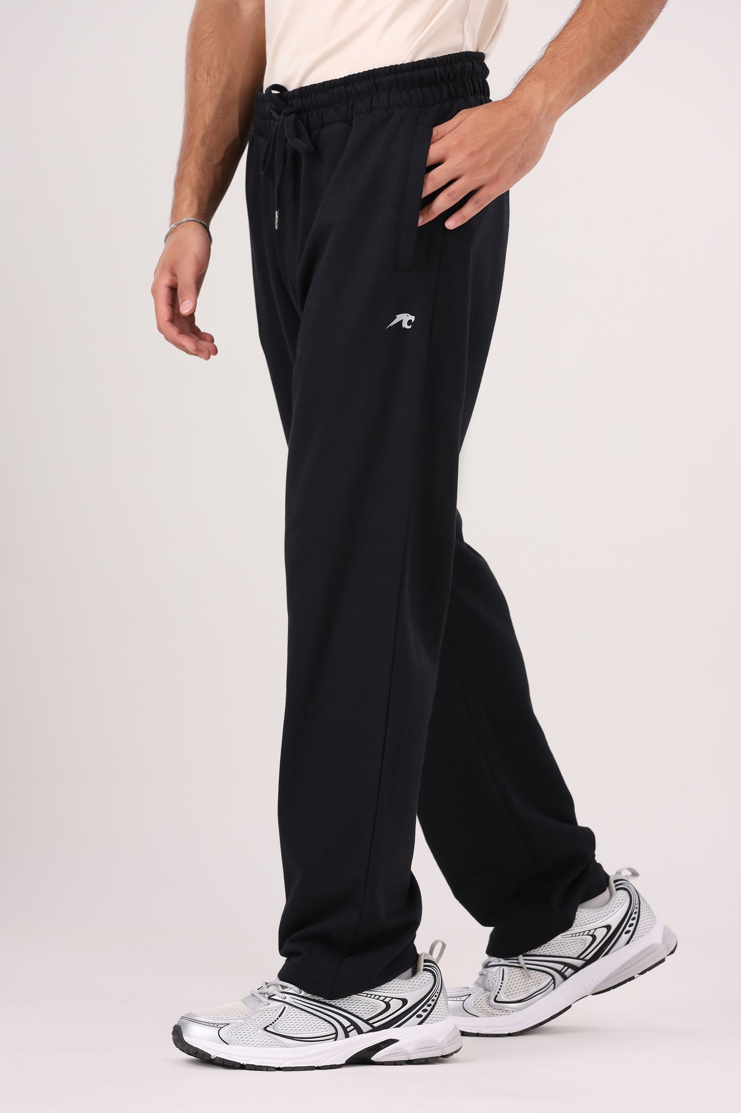 Athleisure Relax Fit Trouser