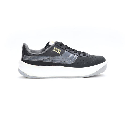 Kids Classic Sneakers
