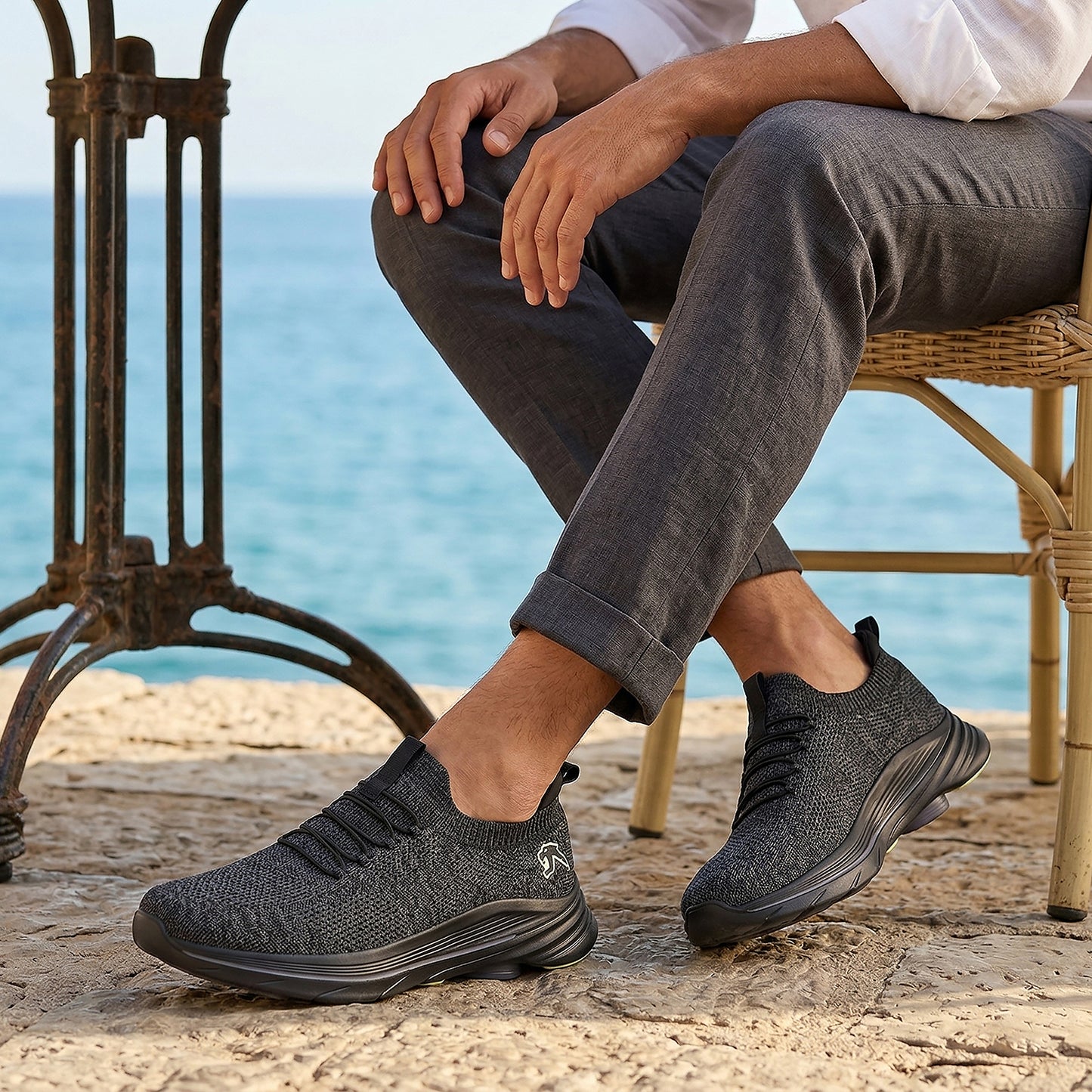 Men Everyday Sneakers